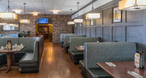 Prestige Inn Golden image 26