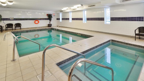 Prestige Inn Golden image 30